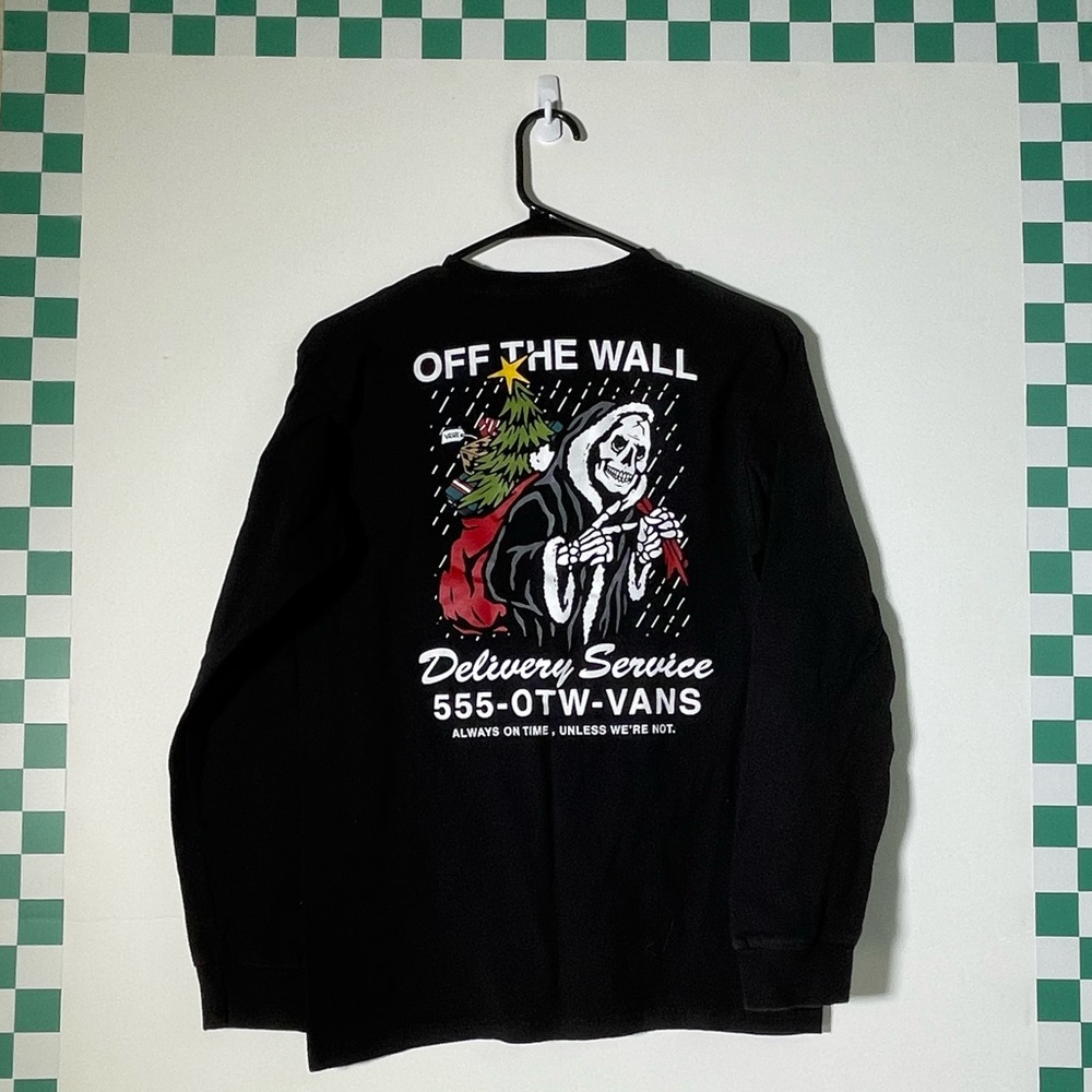 Vans Off the Wall Christmas Long Sleeve (Size: Small Men, could fit an XS)